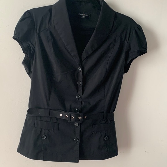 Cute blouse - Picture 1 of 8